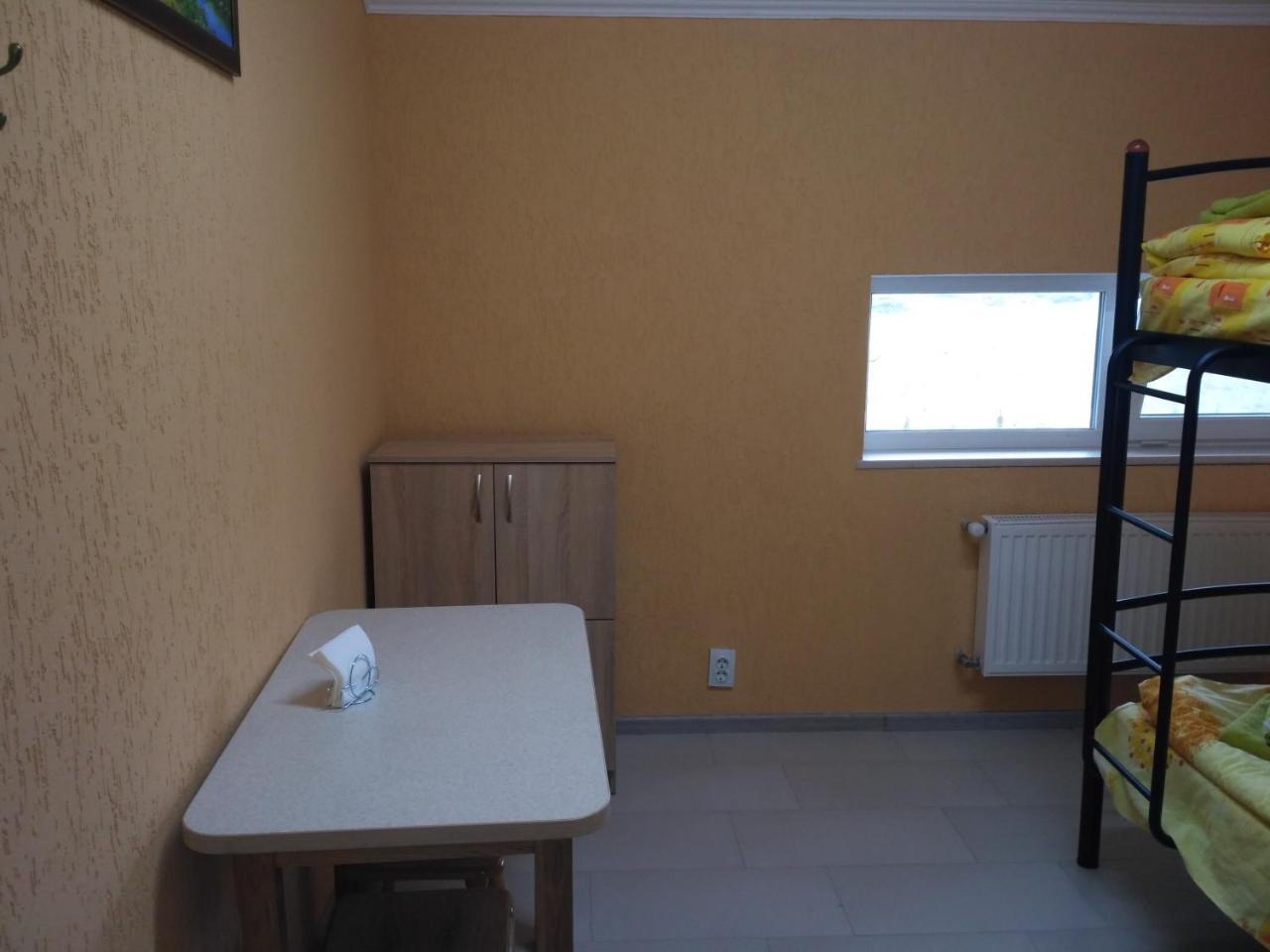 Motel Lutsʼk Εξωτερικό φωτογραφία